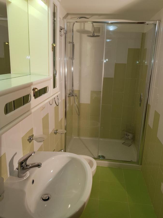 Modern Apt Reventino - Le Lincelle, Lamezia سانت أوْفيمِيا لاميتْسْيا المظهر الخارجي الصورة