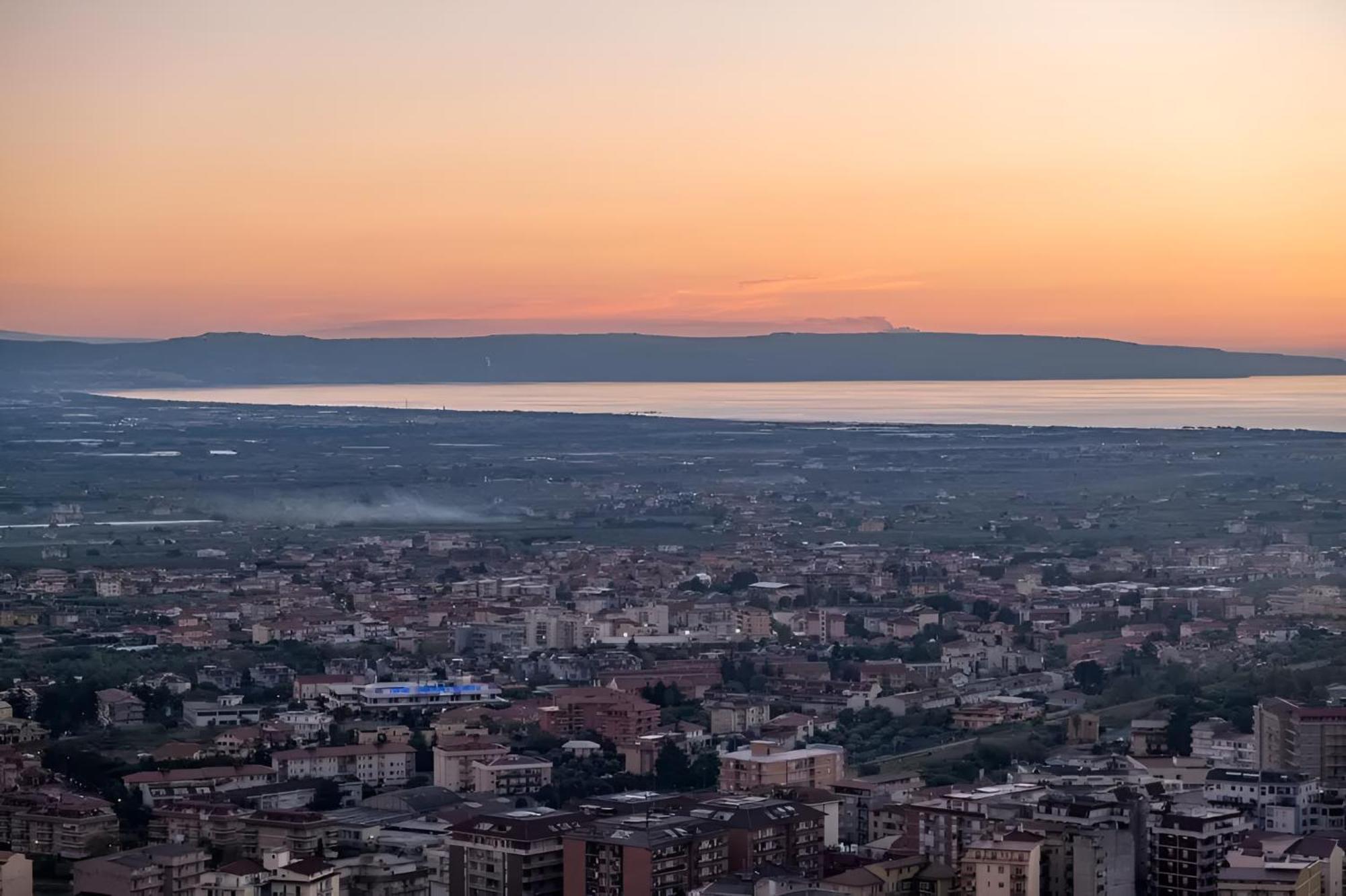 Modern Apt Reventino - Le Lincelle, Lamezia سانت أوْفيمِيا لاميتْسْيا المظهر الخارجي الصورة